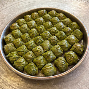 Antepfıstıklı Midye Baklava ( 700 Gr.  )